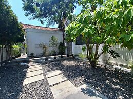 Homestay Jogja Rumah Obit By Simply Homy