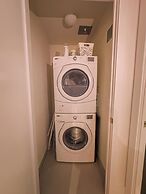 Luxury Suite by CN Tower & Free Parking