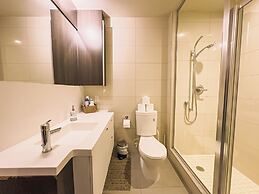 Luxury Suite by CN Tower & Free Parking