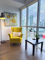 Luxury Suite by CN Tower & Free Parking