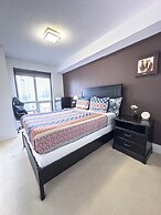 Luxury Suite by CN Tower & Free Parking