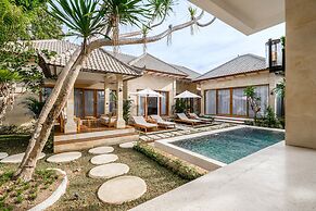 Brand New Capella Villa by DH