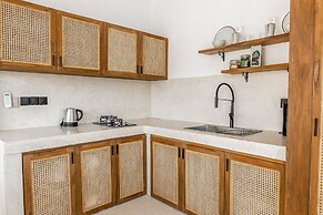 Brand New Capella Villa by DH