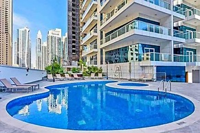 Lux High Rise Marina Apartment