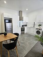 Redwood Apartments