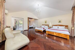 Milake Holiday Villa