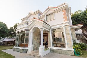 Milake Holiday Villa