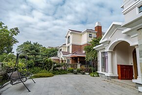 Milake Holiday Villa