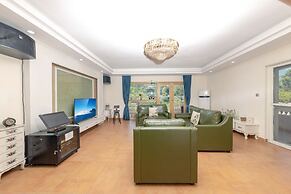 Milake Holiday Villa