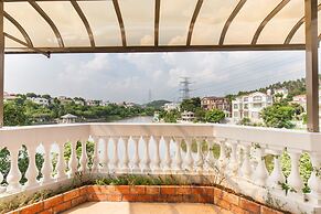 Milake Holiday Villa