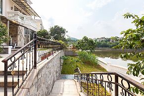 Milake Holiday Villa