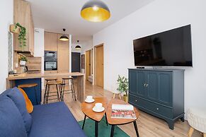 Apartment With Large Balcony by Renters