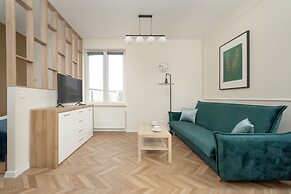 Studio in Central Wrocław by Renters