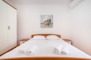 Studio Apartments Near Center 2