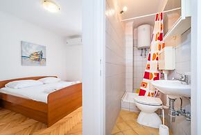 Studio Apartments Near Center 2