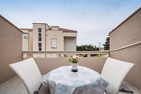 Studio Apartments Near Center 3