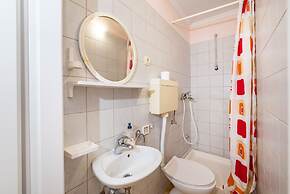 Studio Apartments Near Center 3