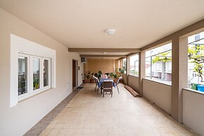 Studio Apartments Near Center 4