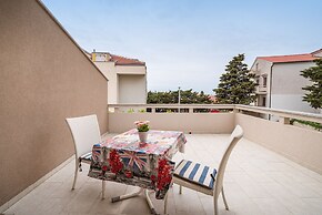 Studio Apartments Near Center 4