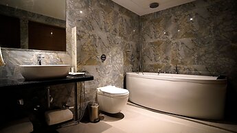 SWARNA HOTEL & RESORT