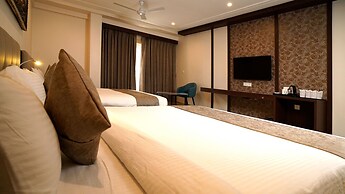 SWARNA HOTEL & RESORT