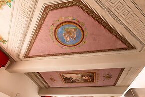 La Casa Magenta by Wonderful Italy