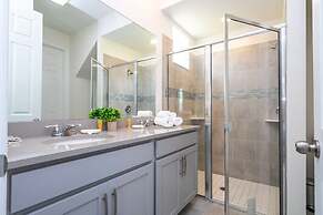 Splendid 5Bd w Pool at Solara Resort 2154