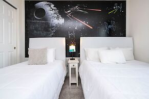 Splendid 5Bd w Pool at Solara Resort 2154