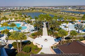 Splendid 5Bd w Pool at Solara Resort 2154