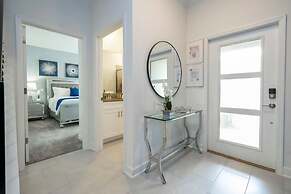 Fantastic 4 Bd w Pool at Storey Lake Resort 2709