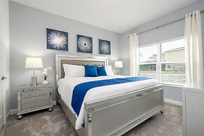 Fantastic 4 Bd w Pool at Storey Lake Resort 2709