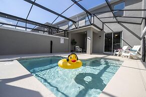 Gorgeous 4 Bd w Pool Storey Lake Resort 2485