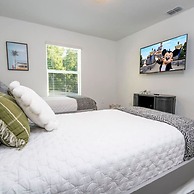 Gorgeous 4 Bd w Pool Storey Lake Resort 2485