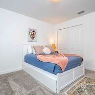 Gorgeous 4 Bd w Pool Storey Lake Resort 2485