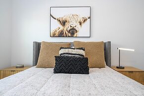 Gorgeous 4 Bd w Pool Storey Lake Resort 2485