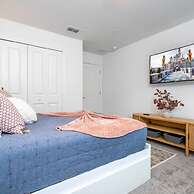 Gorgeous 4 Bd w Pool Storey Lake Resort 2485