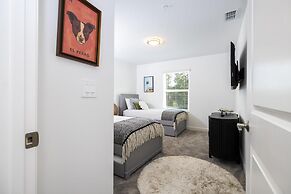 Gorgeous 4 Bd w Pool Storey Lake Resort 2485