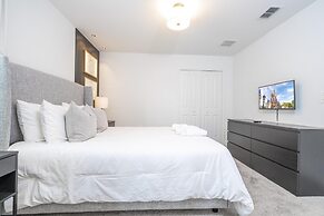 Gorgeous 9Bd SF w Pool Champions Gate 9088