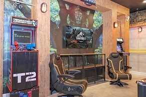 Gorgeous 9Bd SF w Pool Champions Gate 9088