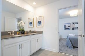 Gorgeous 9Bd SF w Pool Champions Gate 9088