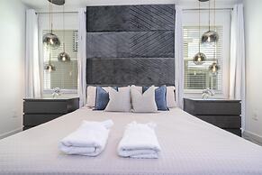 Gorgeous 9Bd SF w Pool Champions Gate 9088