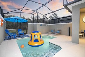 Wonderful 5 Bd w Pool Storey Lake Resort 2545