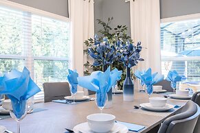 Wonderful 5 Bd w Pool Storey Lake Resort 2545