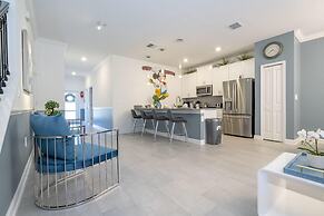 Wonderful 5 Bd w Pool Storey Lake Resort 2545