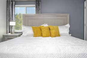 Wonderful 5 Bd w Pool Storey Lake Resort 2545