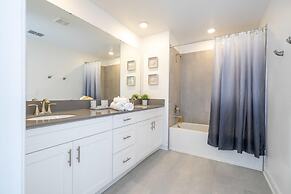 Wonderful 5 Bd w Pool Storey Lake Resort 2545