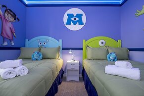 Wonderful 5 Bd w Pool Storey Lake Resort 2545