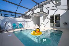 4Bd Private Pool w Free Waterpark Close Disney