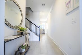 4Bd Private Pool w Free Waterpark Close Disney