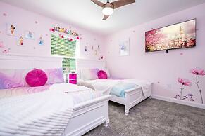 4Bd Private Pool w Free Waterpark Close Disney